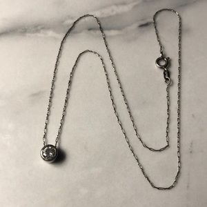 Round CZ in sterling silver with paper clip chain‎